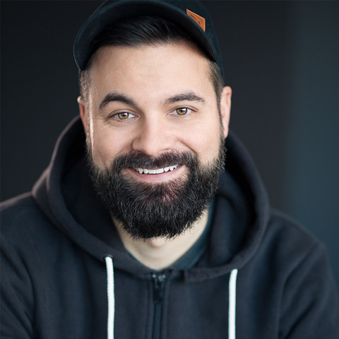 Maxim Cyr