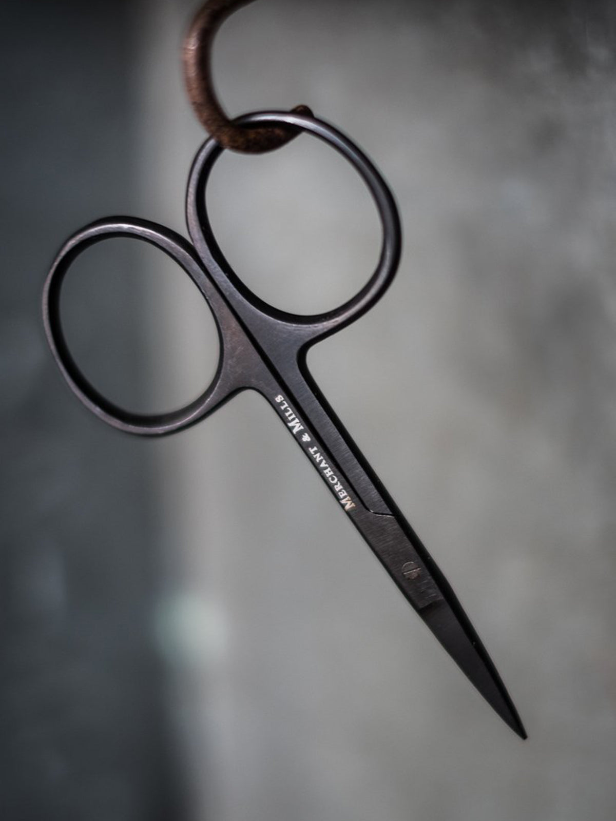 Wide Bow (scissors)– Les Garçons